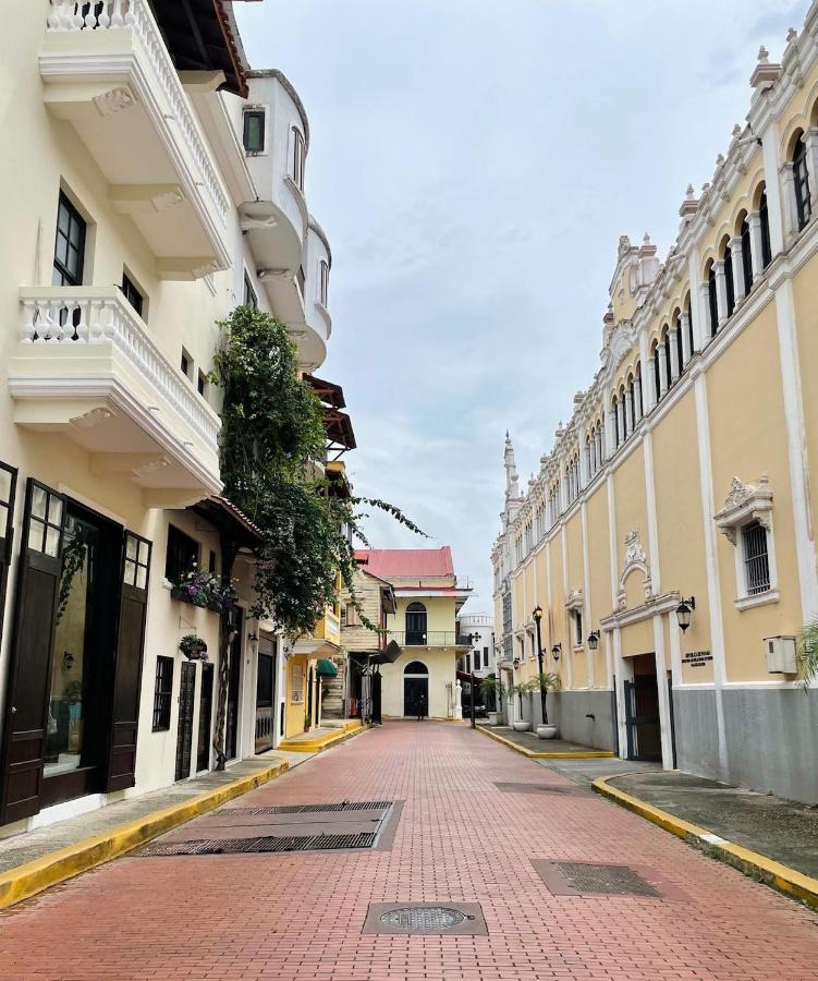 Amazinn Places Casco Viejo Casa Espanola * Panama Stadt